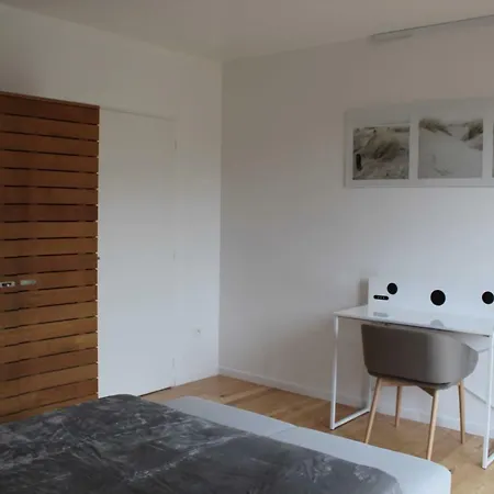 D'hotes 1001 Nuits Montalivet לינה וארוחת בוקר 4*