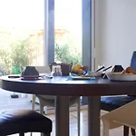 D'hotes 1001 Nuits Montalivet Bed & Breakfast 4*