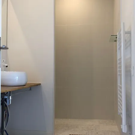 D'hotes 1001 Nuits Montalivet Bed & Breakfast 4*